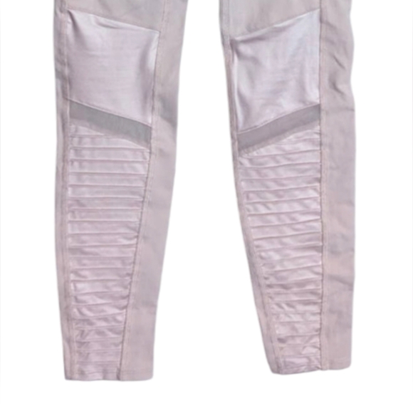 Alo Yoga High Waist Moto Legging in Lavender Beige Light Purple - Pink Small - Picture 7 of 9